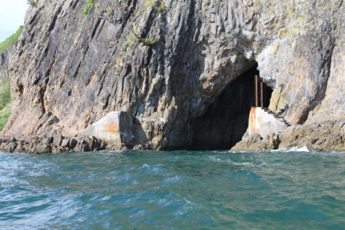 5.穴澗海岸の洞窟